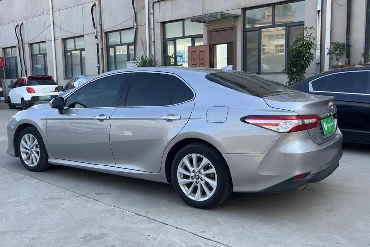 丰田 凯美瑞 2021款 2.0G 豪华版车身外观6005