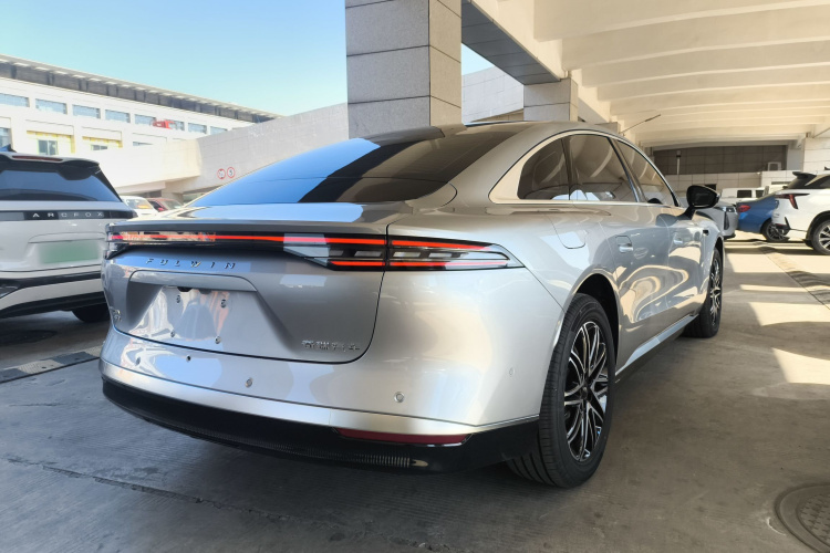 奇瑞风云 风云A9L 2025款 260超长续航尊贵版车身外观7