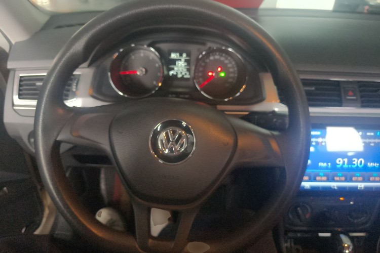 大众 2019款 宝来·传奇 1.5L 自动时尚型 国V局部细节13