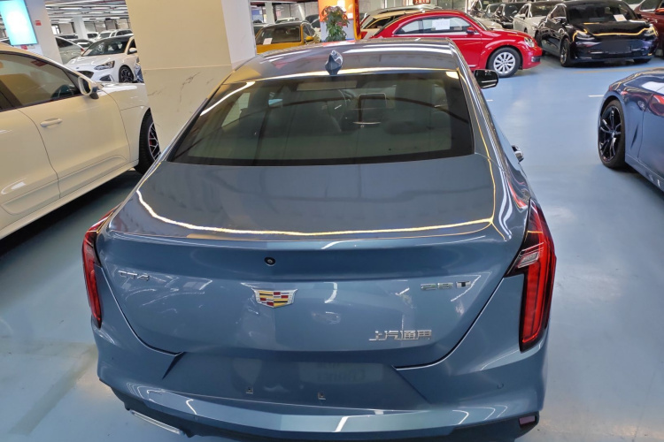 凯迪拉克CT4 2023款 28T 豪华型车身外观6