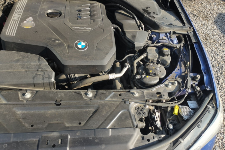 宝马3系 2020款 320Li M运动套装局部细节9007