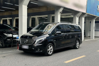 奔驰 威霆 2018款 2.0T 商务版 国VI