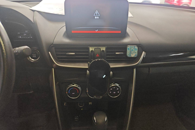 马自达CX-4 2018款 2.0L 自动两驱蓝天活力版 国VI局部细节16