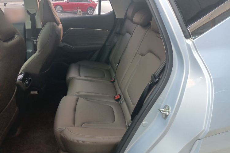 广汽传祺 传祺GS4 2024款 MAX 1.5T 旗舰版中控内饰7004