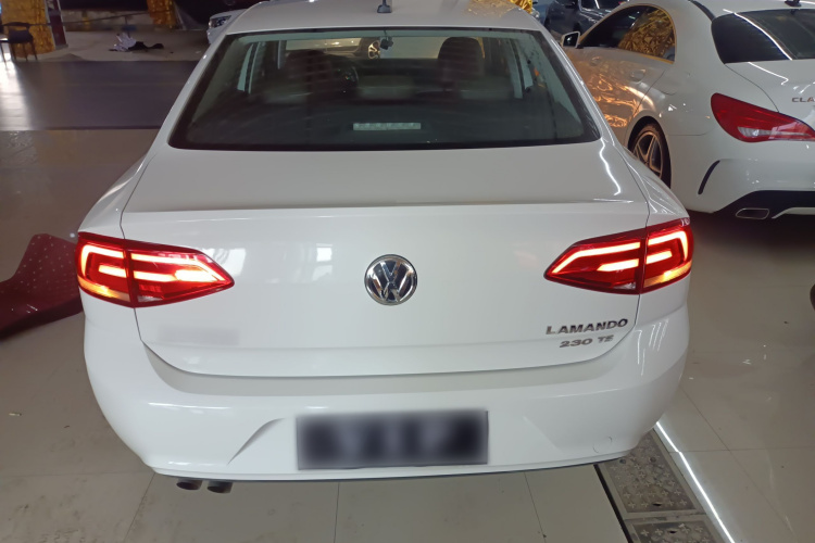 大众 凌渡 2015款 230TSI DSG风尚版车身外观6004