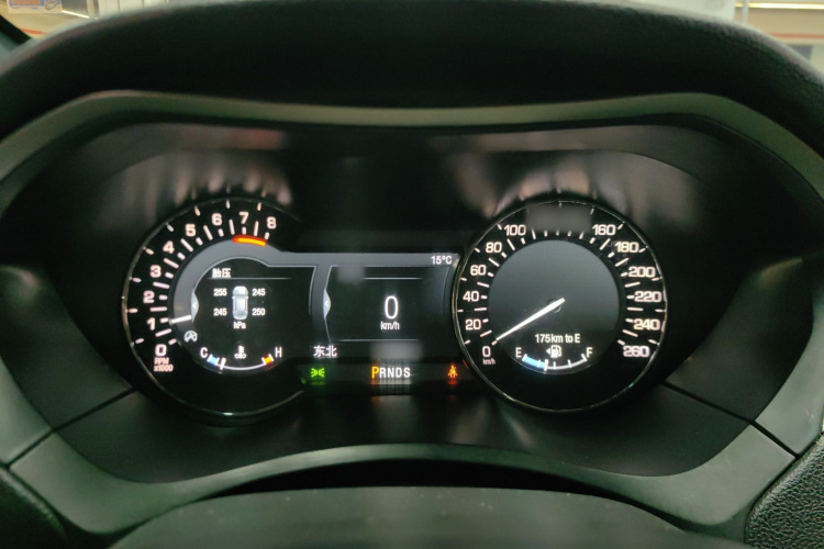 林肯MKZ 2018款 2.0T 尊享版局部细节14