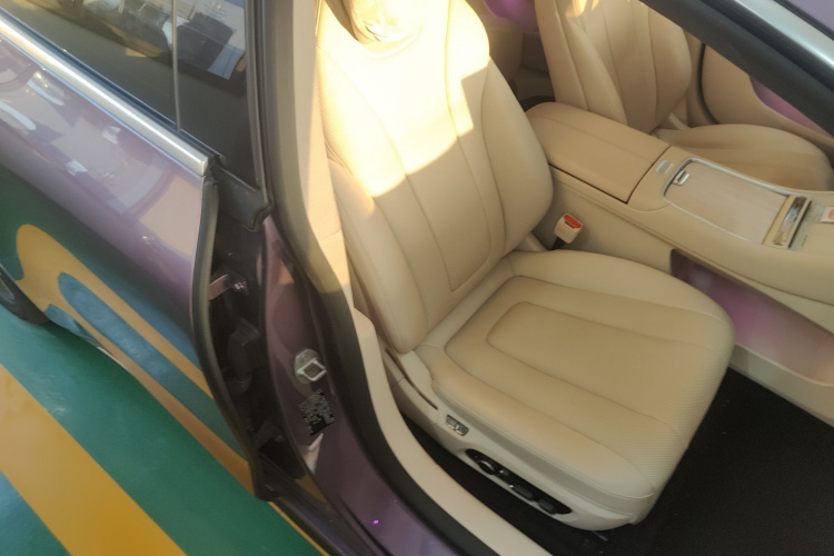 鸿蒙智行 智界S7 2025款 855km Max局部细节41