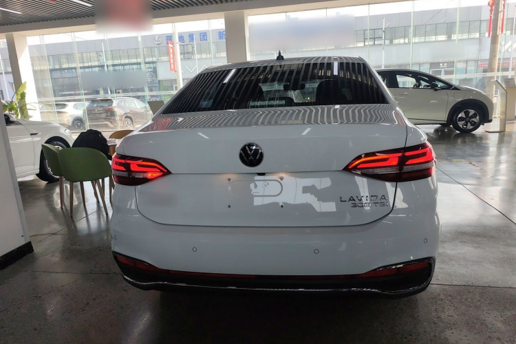 大众 朗逸 2023款 300TSI DSG满逸版车身外观6