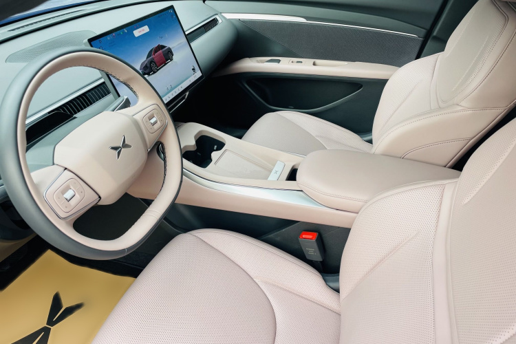 小鹏MONA M03 2025款 502 长续航 Max中控内饰7004