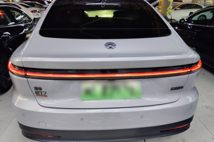 蔚来ET7 2022款 75kWh车身外观6004