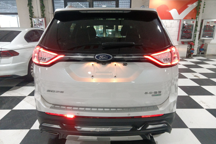 福特 锐界 2018款 EcoBoost 245 两驱豪锐型 7座 国V车身外观6004