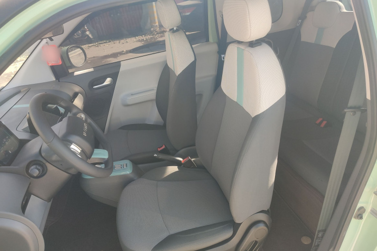 长安启源 长安Lumin 2022款 210km 香甜款中控内饰19