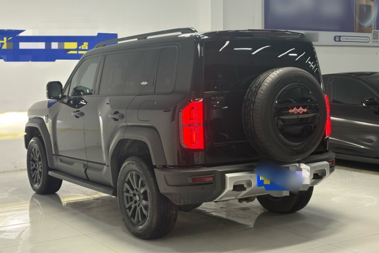 方程豹 豹5 2023款 探索版车身外观6005