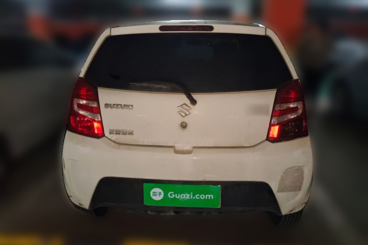 铃木 奥拓 2013款 1.0L 手动豪华型车身外观6