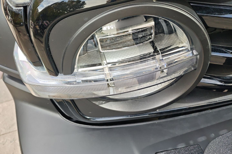 坦克300 2025款 2.0T 征服者车身外观8