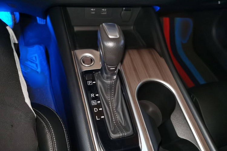 日产 天籁 2021款 2.0L XL 舒适版局部细节18