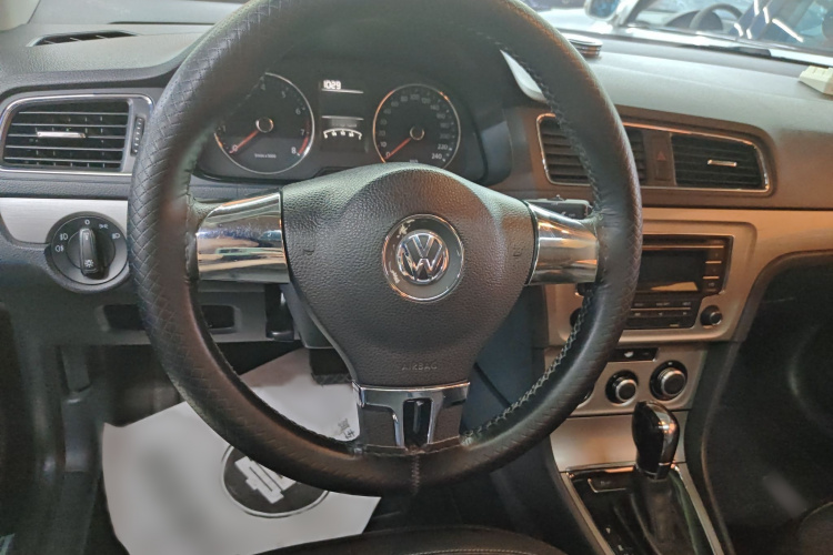 大众 朗逸 2013款 改款 1.4TSI DSG舒适版局部细节13