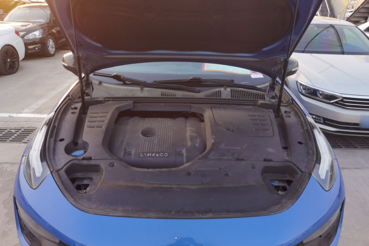 领克02 2018款 2.0T DCT四驱劲Pro版 国V机舱底盘24