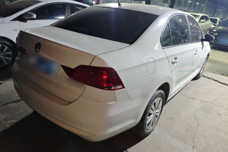 大众 桑塔纳 2021款 1.5L 手动风尚版车身外观7