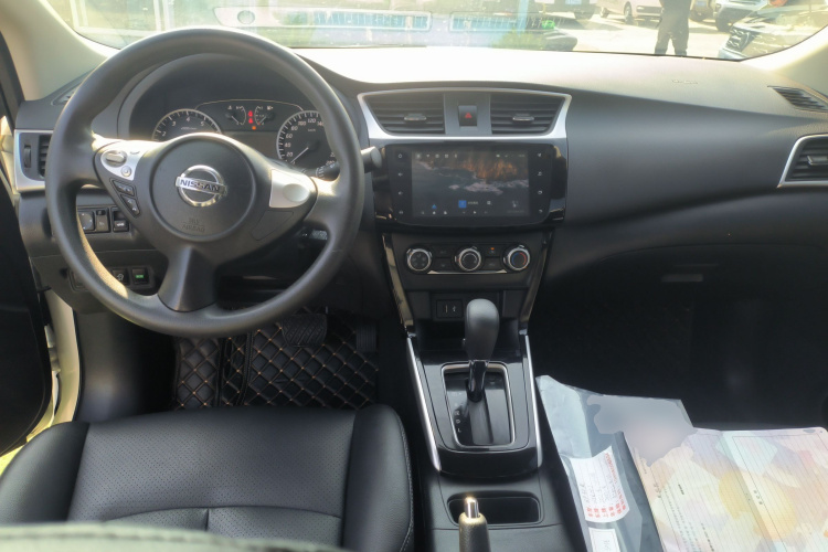 日产 轩逸 2021款 经典 1.6XL CVT豪华版中控内饰12