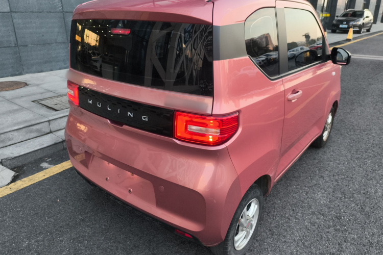 五菱汽车 宏光MINIEV 2020款 悦享款 磷酸铁锂车身外观7