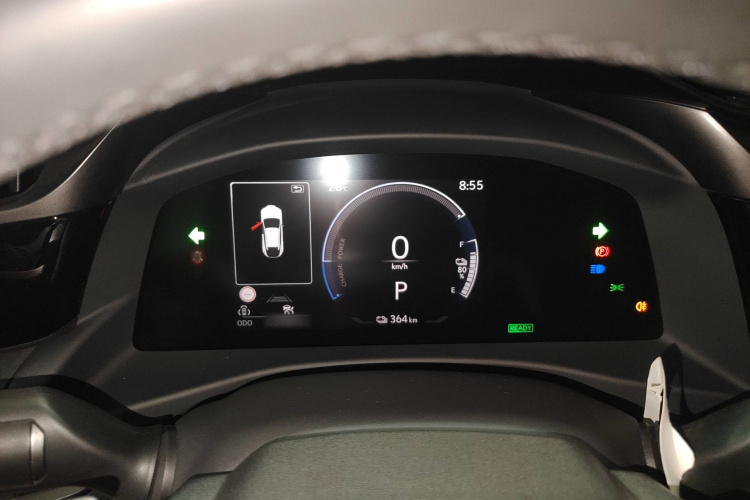 雷克萨斯RZ 2023款 450e 四驱纵享版局部细节14