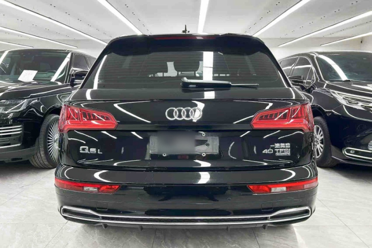 奥迪Q5L 2020款 40 TFSI 荣享时尚型车身外观6004