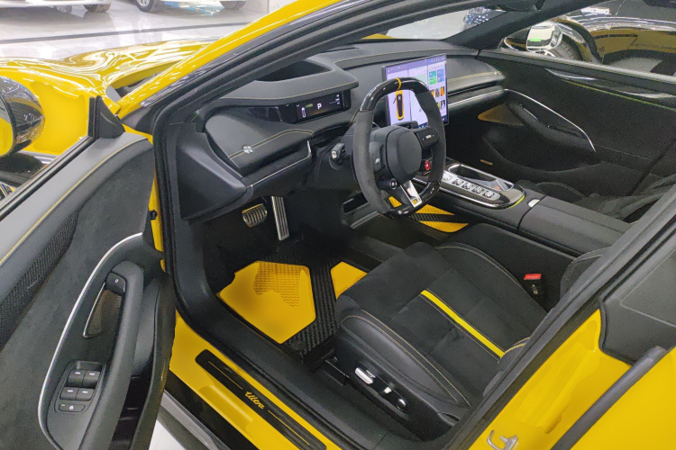 小米汽车 小米SU7 Ultra 2025款 Ultra中控内饰20