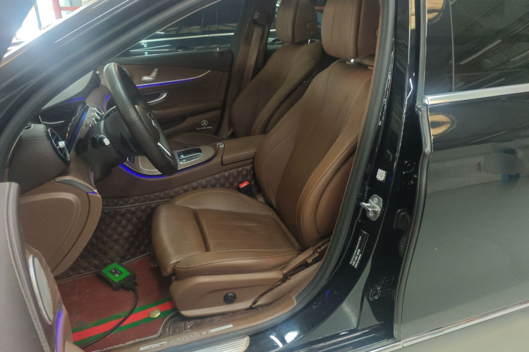 奔驰E级 2020款 E 260 L局部细节19