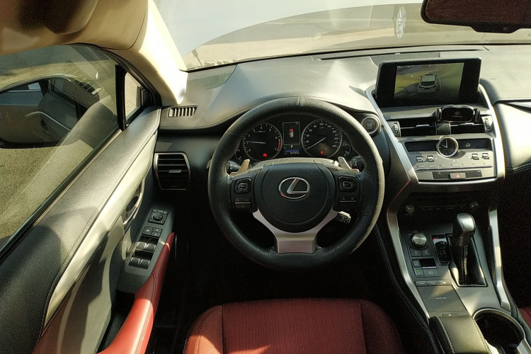 雷克萨斯NX 2020款 200 前驱 锋行版 国VI局部细节13