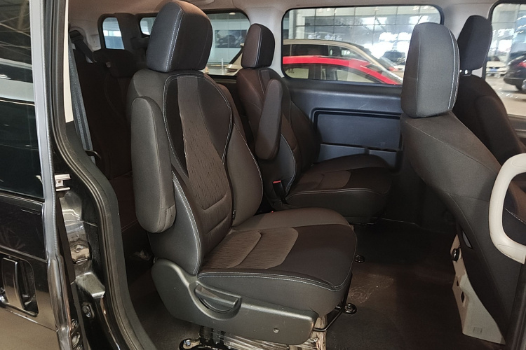 江淮瑞风 瑞风M3 2019款 PLUS 宜家版 1.8L 豪华型中控内饰21