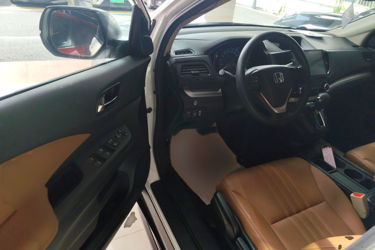 本田CR-V 2016款 2.0L 两驱经典版中控内饰7003
