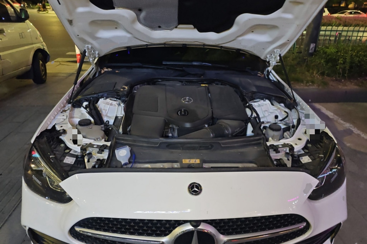 奔驰C级 2022款 改款 C 260 L 运动版局部细节24