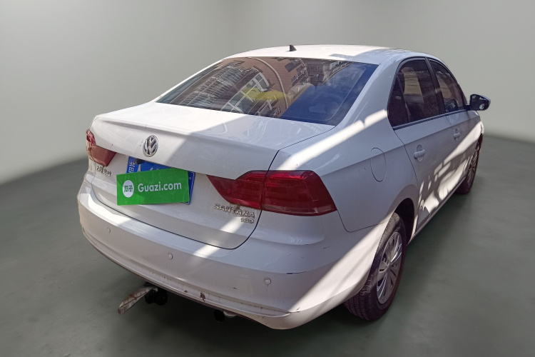 大众 桑塔纳 2016款 1.6L 自动风尚版车身外观7