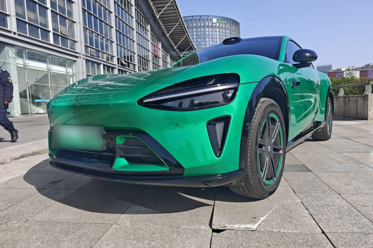 小米汽车 小米YU7 2025款 超长续航后驱版车身外观1