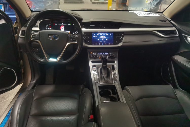 吉利汽车 帝豪 2018款 1.5L CVT向上互联版中控内饰12