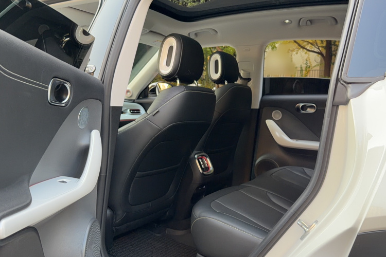 smart精灵#1 2022款 Pulse心动版中控内饰7004