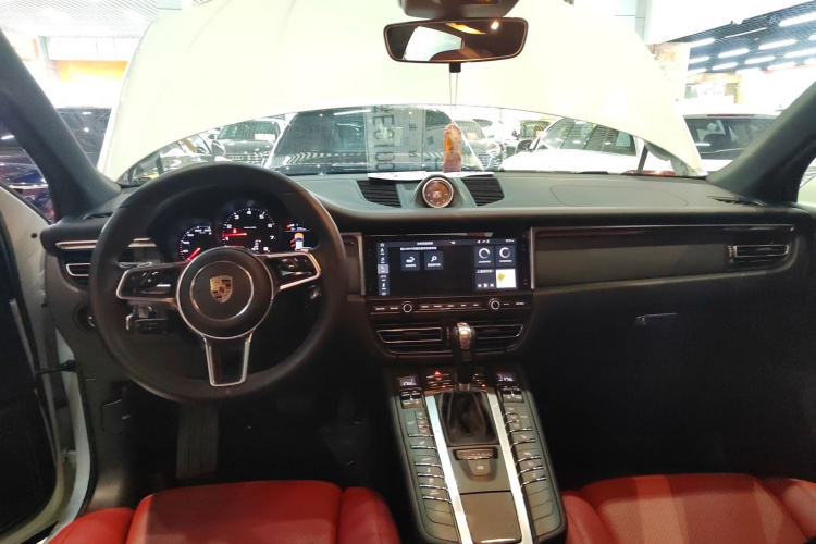 保时捷 2018款 Macan 2.0T中控内饰12