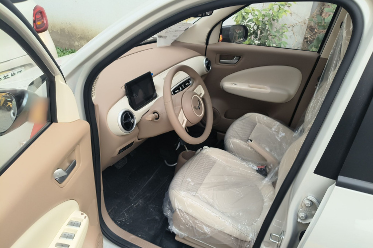 五菱汽车 宏光MINIEV 2025款 四门版 进阶款中控内饰20