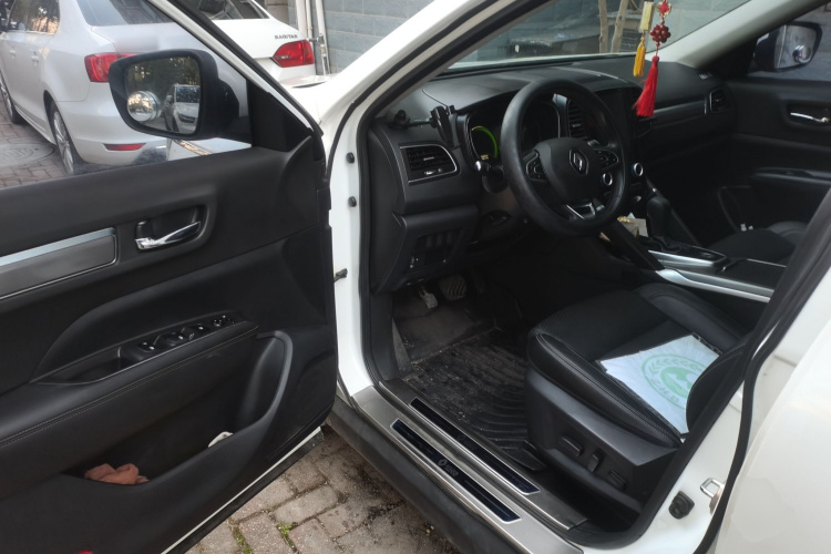 雷诺 科雷傲 2017款 2.5L 两驱尊贵版中控内饰20