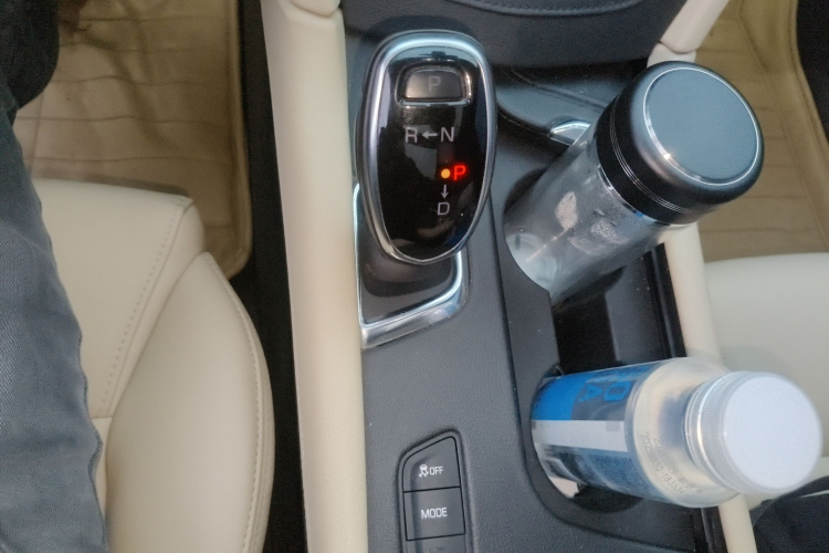 凯迪拉克XT5 2016款 28T 四驱技术型局部细节18