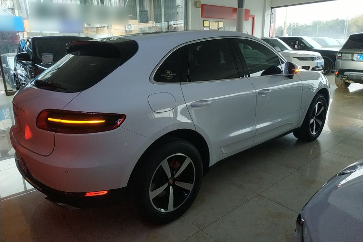 保时捷 2017款  Macan 2.0T车身外观7