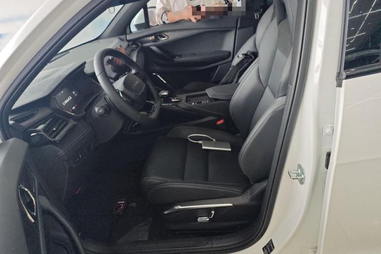 领克06 2023款 Remix 1.5T 劲Pro中控内饰19