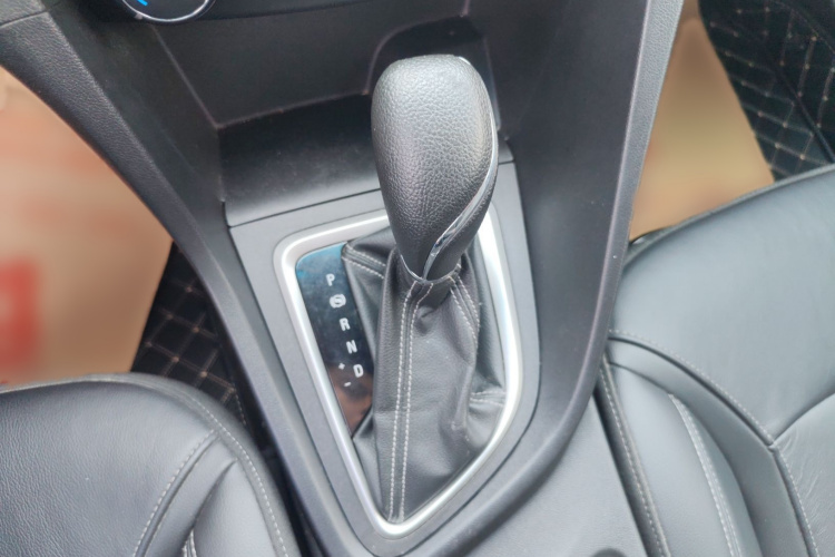 别克 阅朗 2018款 18T 自动精英型中控内饰7005