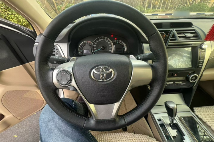 丰田 凯美瑞 2012款 骏瑞 2.0S 耀动版局部细节13