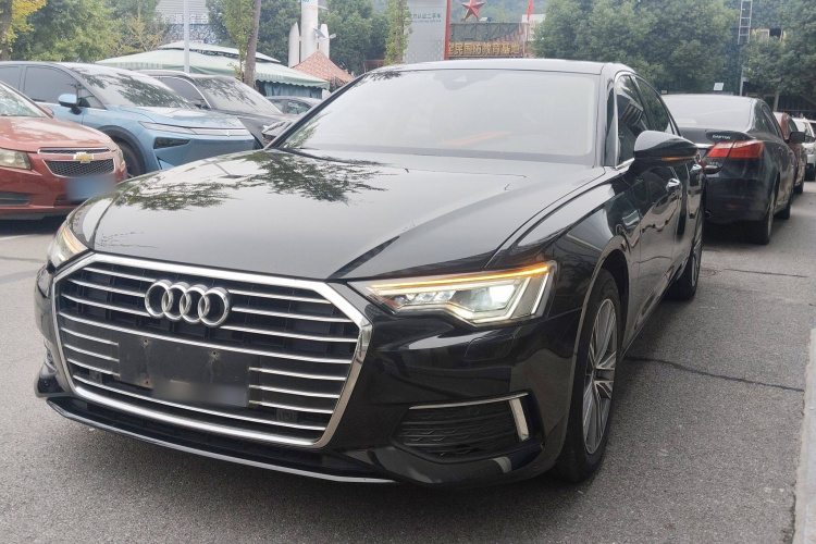 奥迪A6L 2021款 40 TFSI 豪华致雅型车身外观1