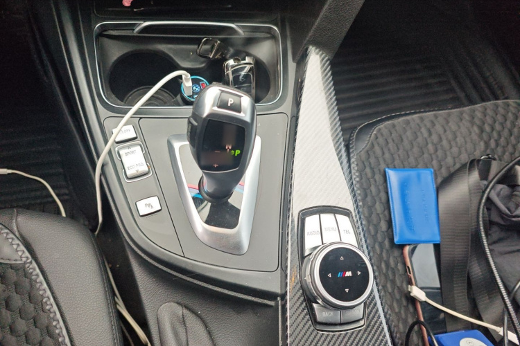 宝马3系GT 2017款 320i 时尚型局部细节18