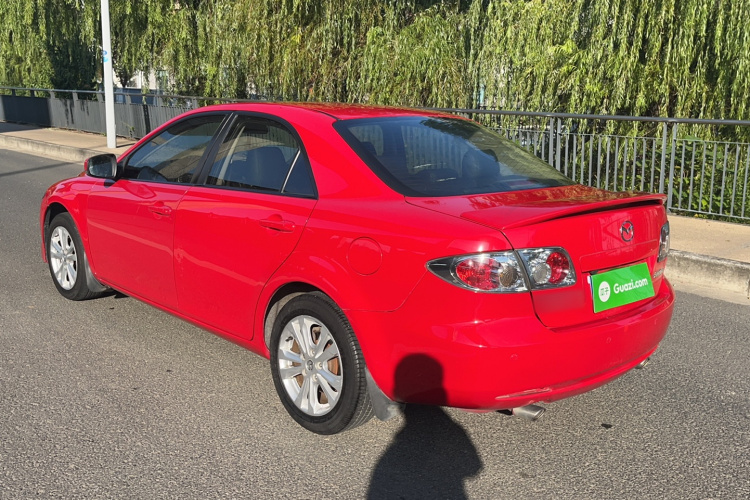 马自达6 2015款 2.0L 自动时尚型车身外观6006