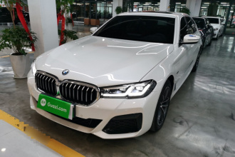 宝马5系新能源 2022款 改款二 535Le M运动套装