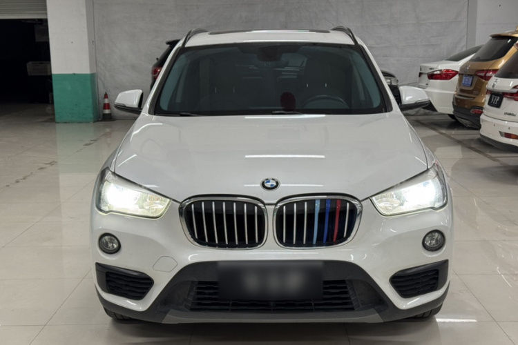 宝马X1 2016款 sDrive18Li 时尚型车身外观6007